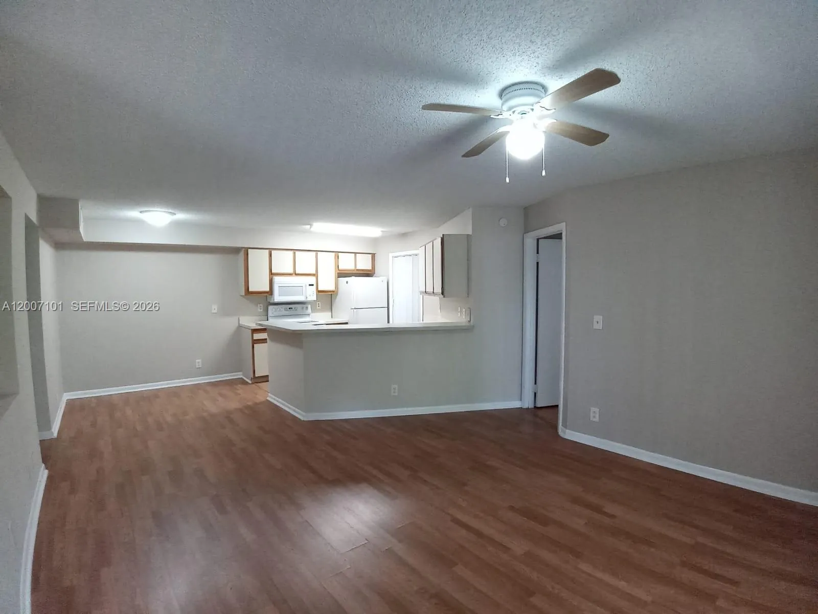 9999 Summerbreeze Dr # 504, Sunrise FL 33322