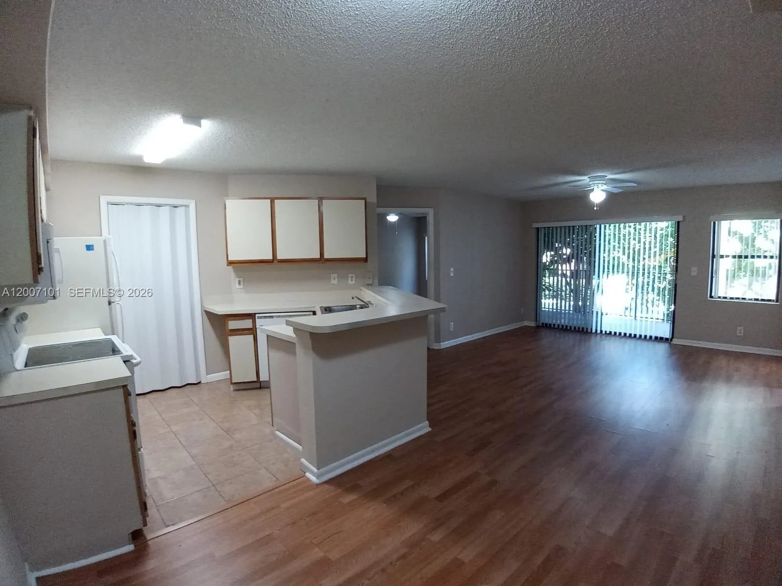 9999 Summerbreeze Dr # 504, Sunrise FL 33322