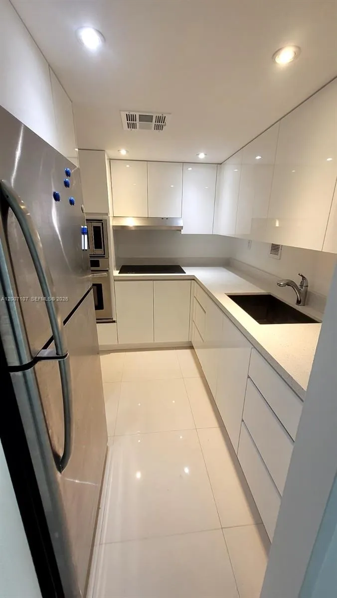 1200 West Ave, Miami Beach FL 33139