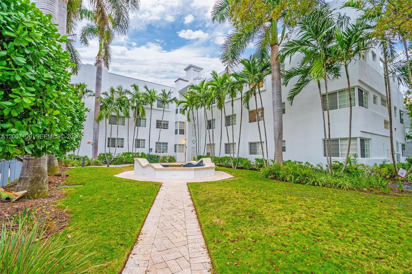 1300 Pennsylvania Ave # 209, Miami Beach FL 33139