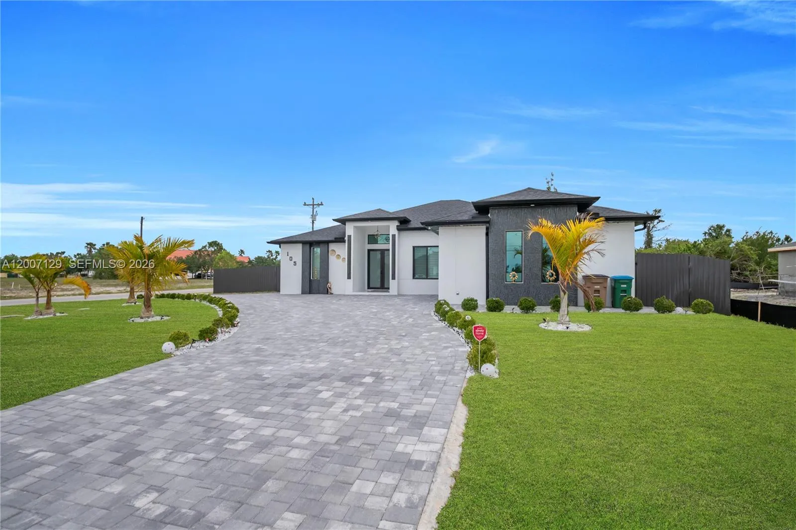 105 S NELSON RD, Cape Coral FL 33991