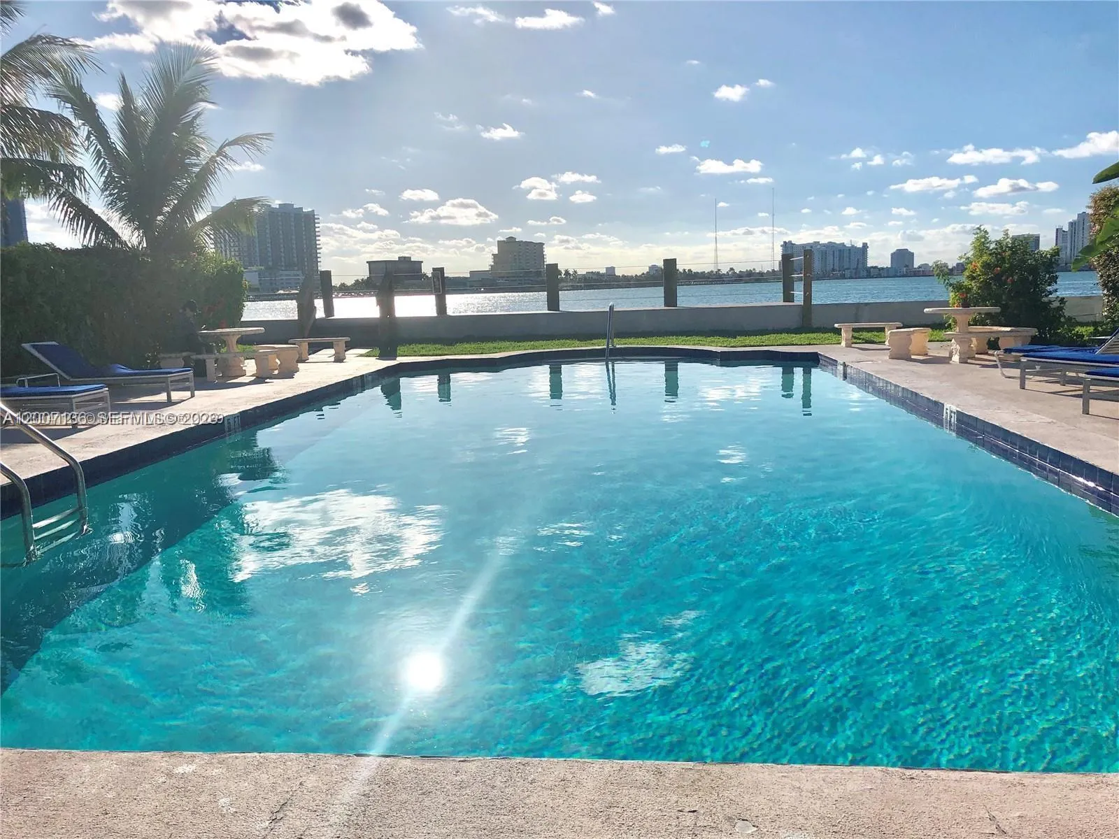 2250 Bay Dr # 8, Miami Beach FL 33141