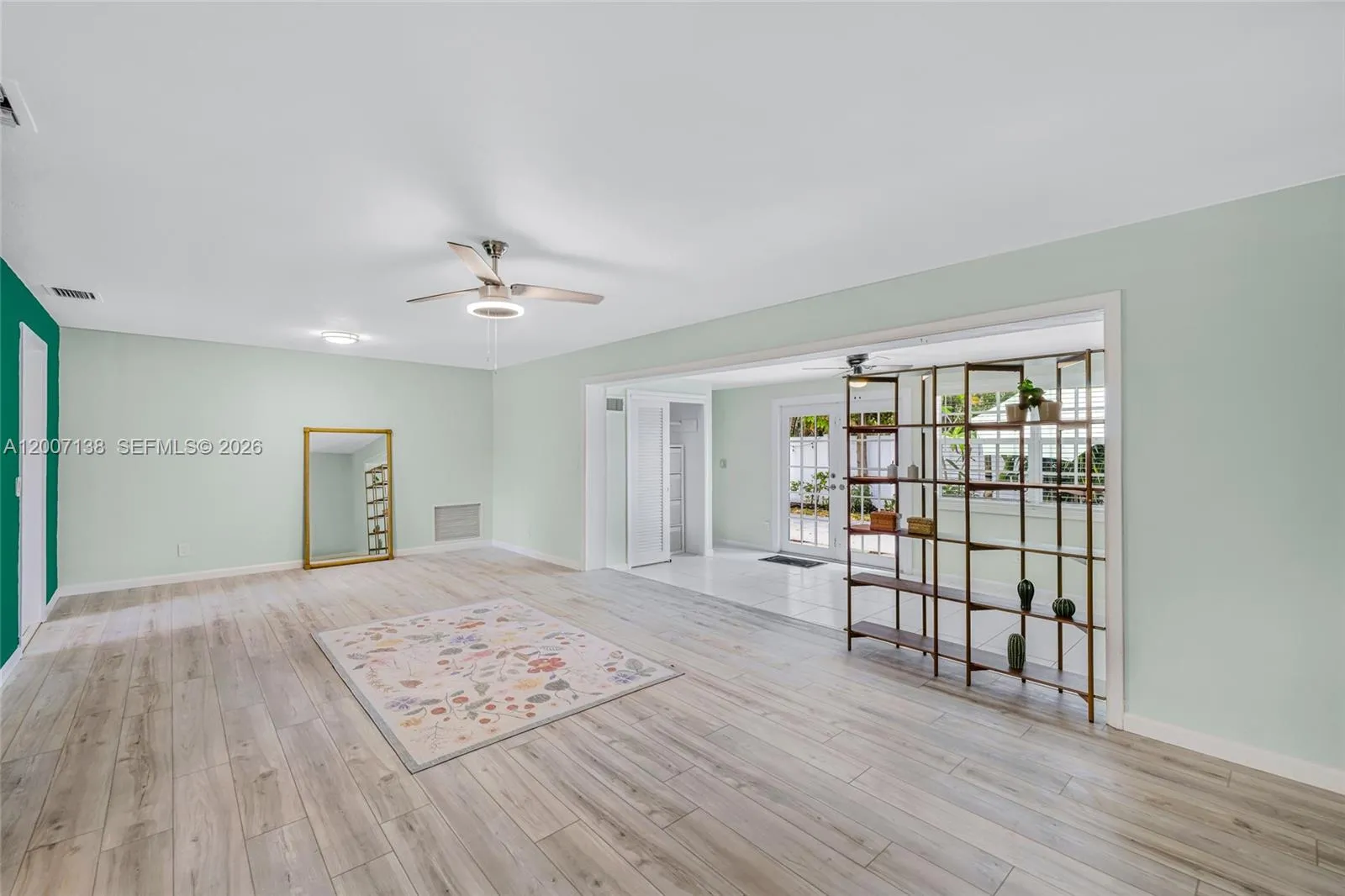 1320 NE 27th Ave # 1, Pompano Beach FL 33062