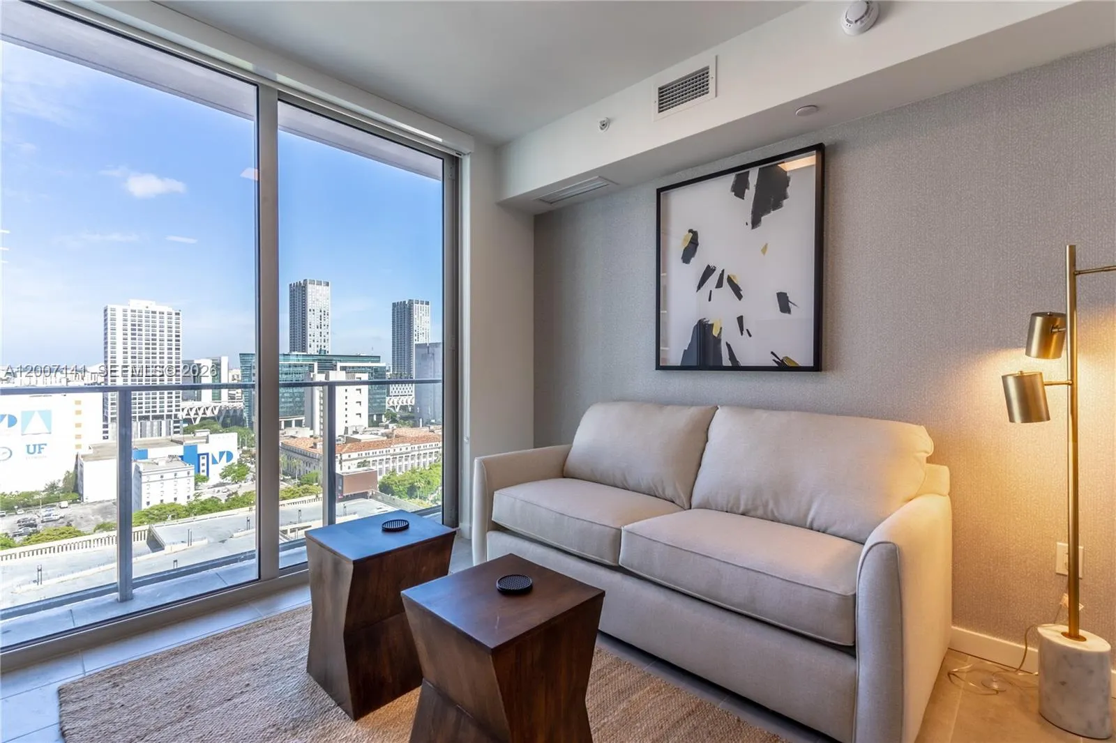 227 NE 2nd St # 2004, Miami FL 33132