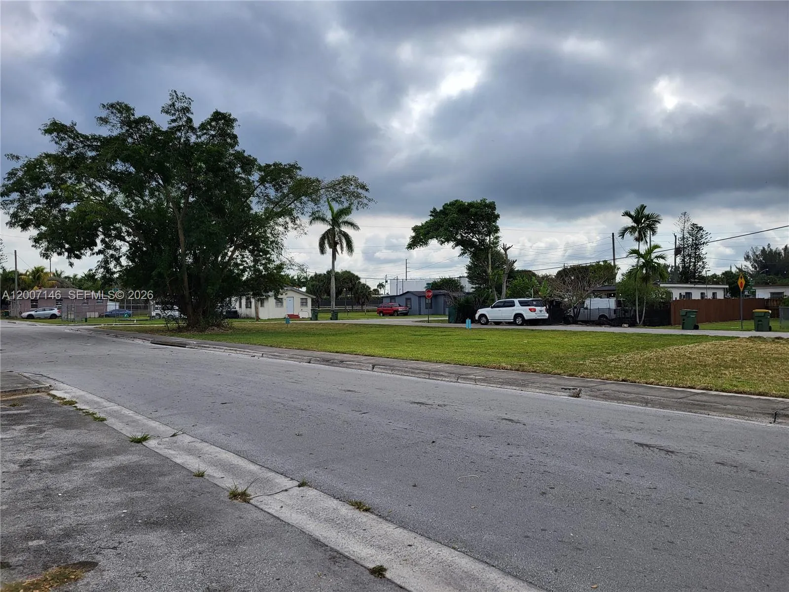 300 SW 6 Street, Homestead FL 33030