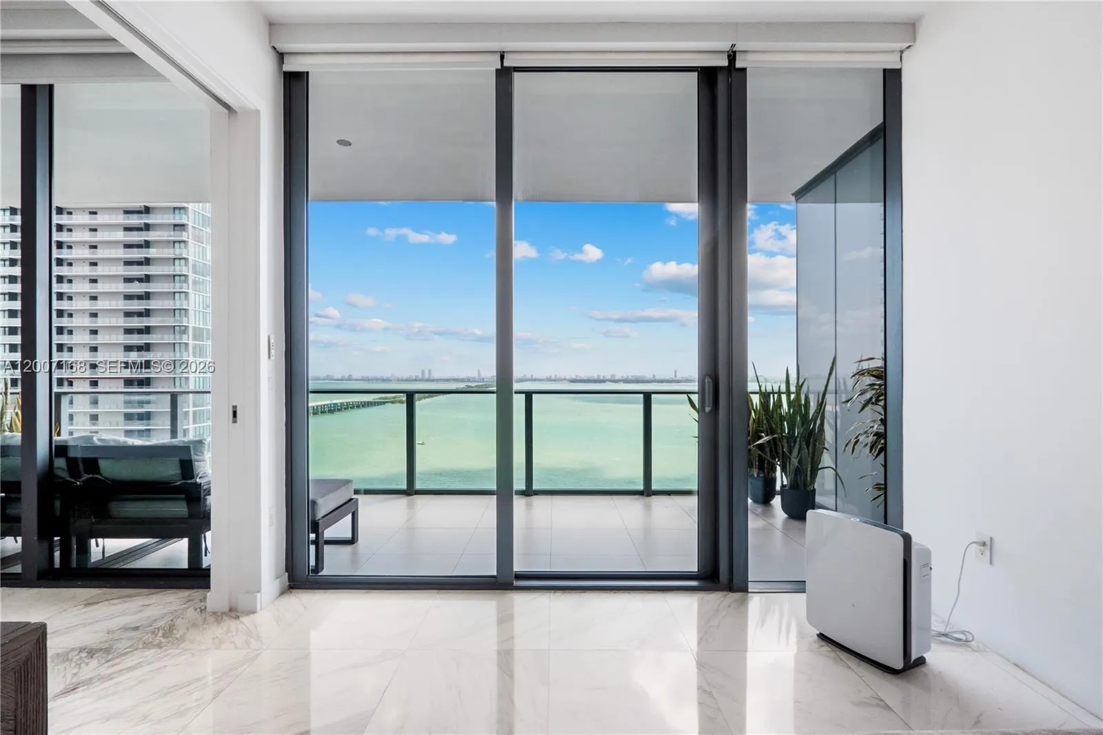 480 NE 31st St # 2405, Miami FL 33137