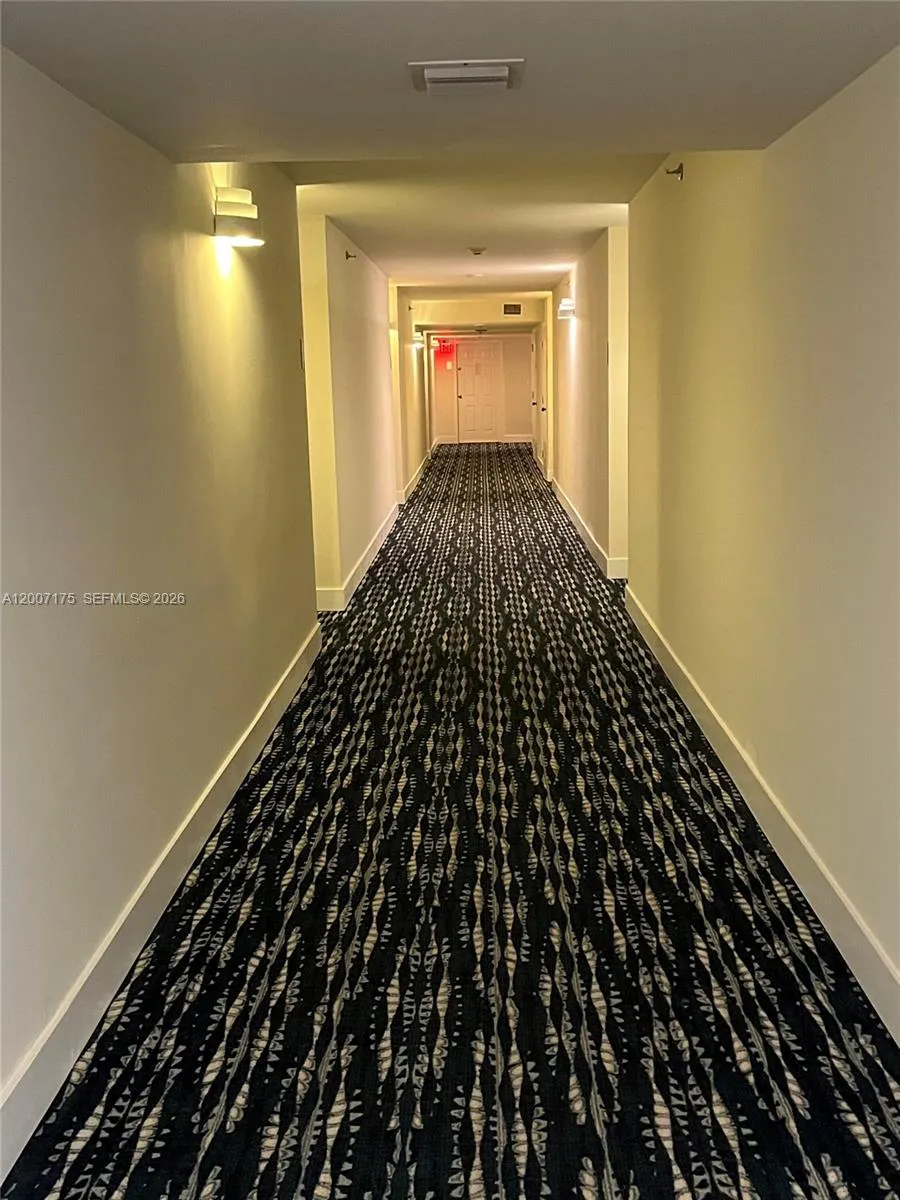 540 Brickell Key Dr # 1809, Miami FL 33131