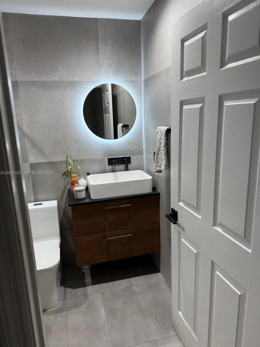 16263 NW 19th St, Pembroke Pines FL 33028