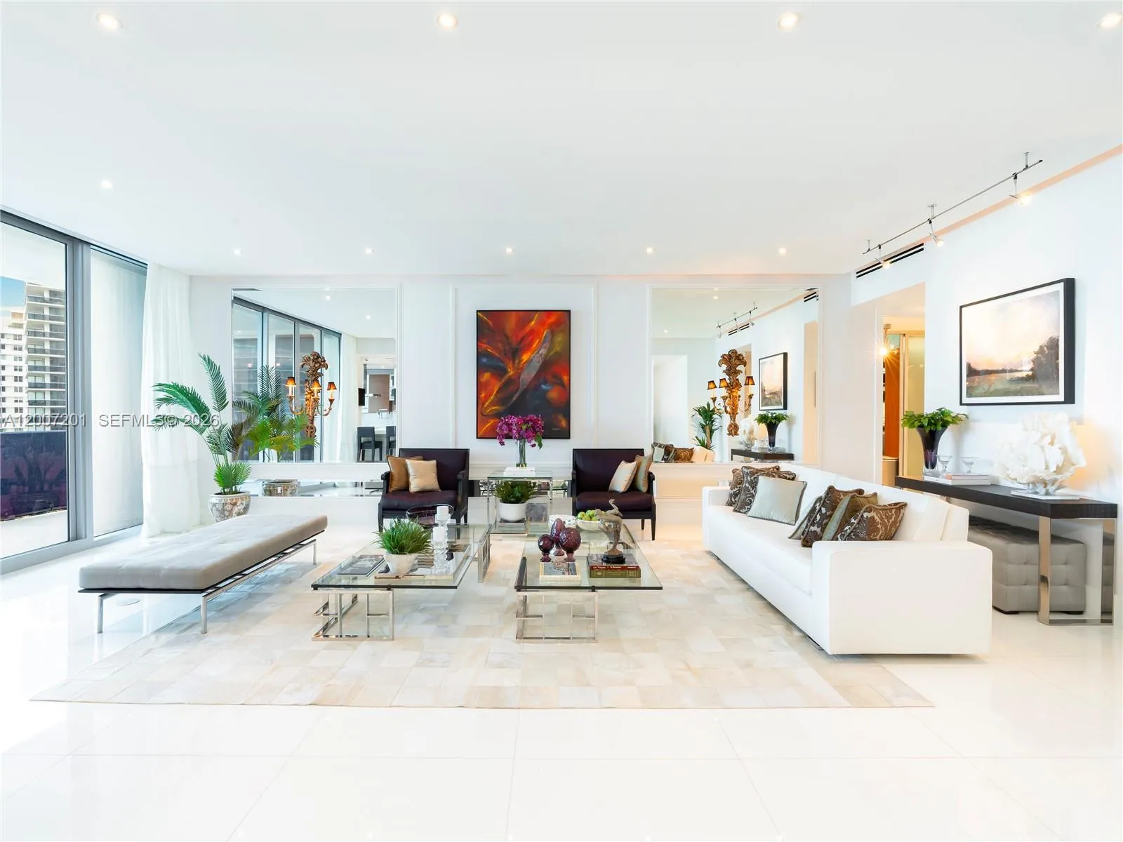 5959 Collins Ave # 906, Miami Beach FL 33140