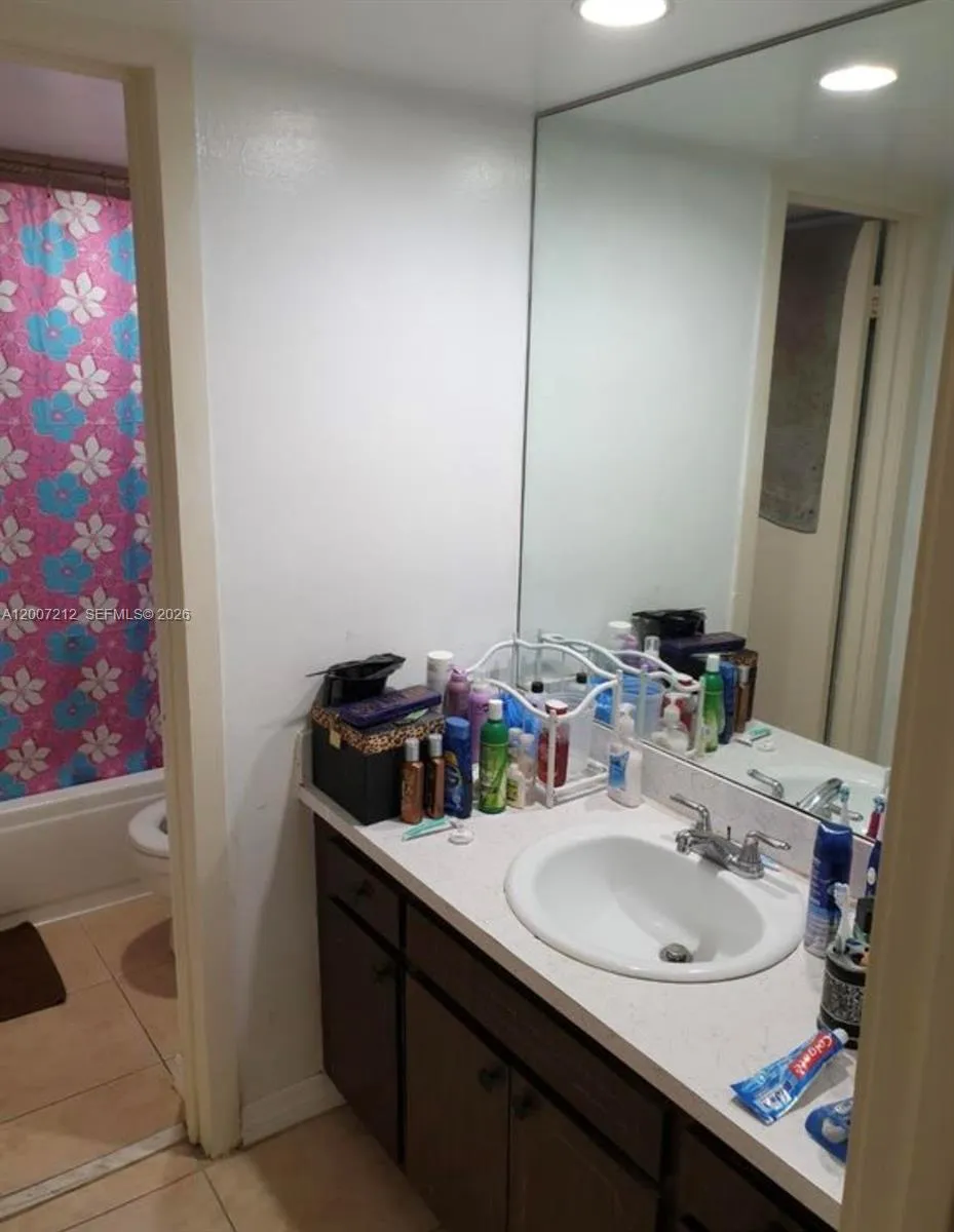 10500 SW 108th Ave # B211, Miami FL 33176