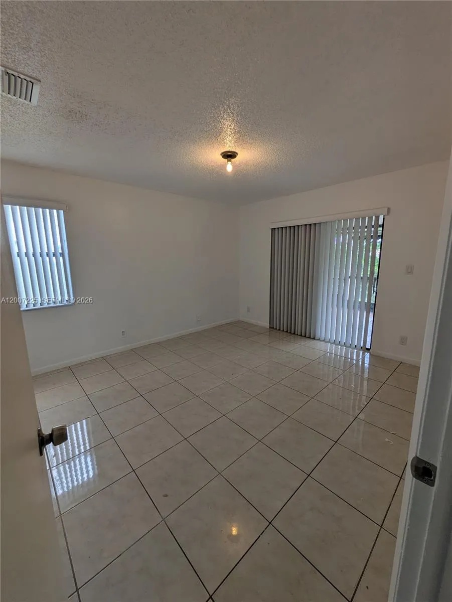 8033 NW 41st Ct # 0, Sunrise FL 33351