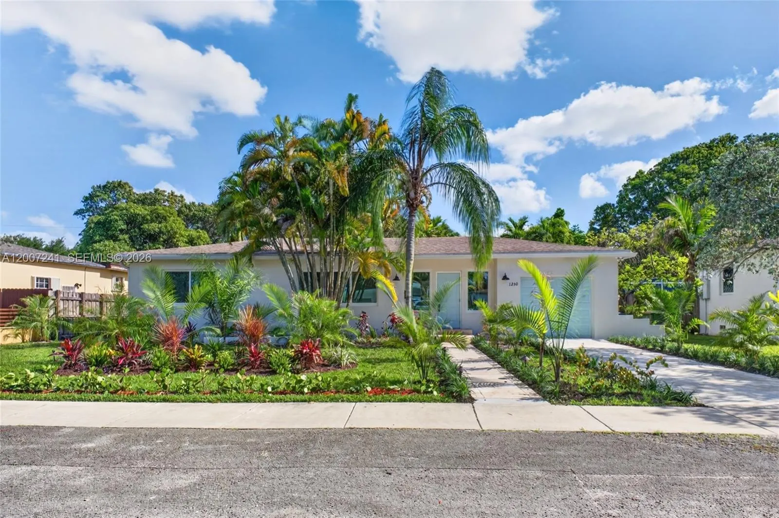 1250 NE 133rd St, North Miami FL 33161