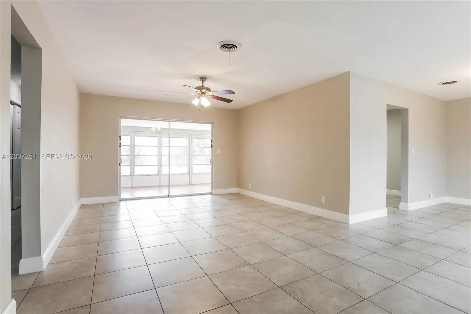 2720 SW 18th St, Fort Lauderdale FL 33312