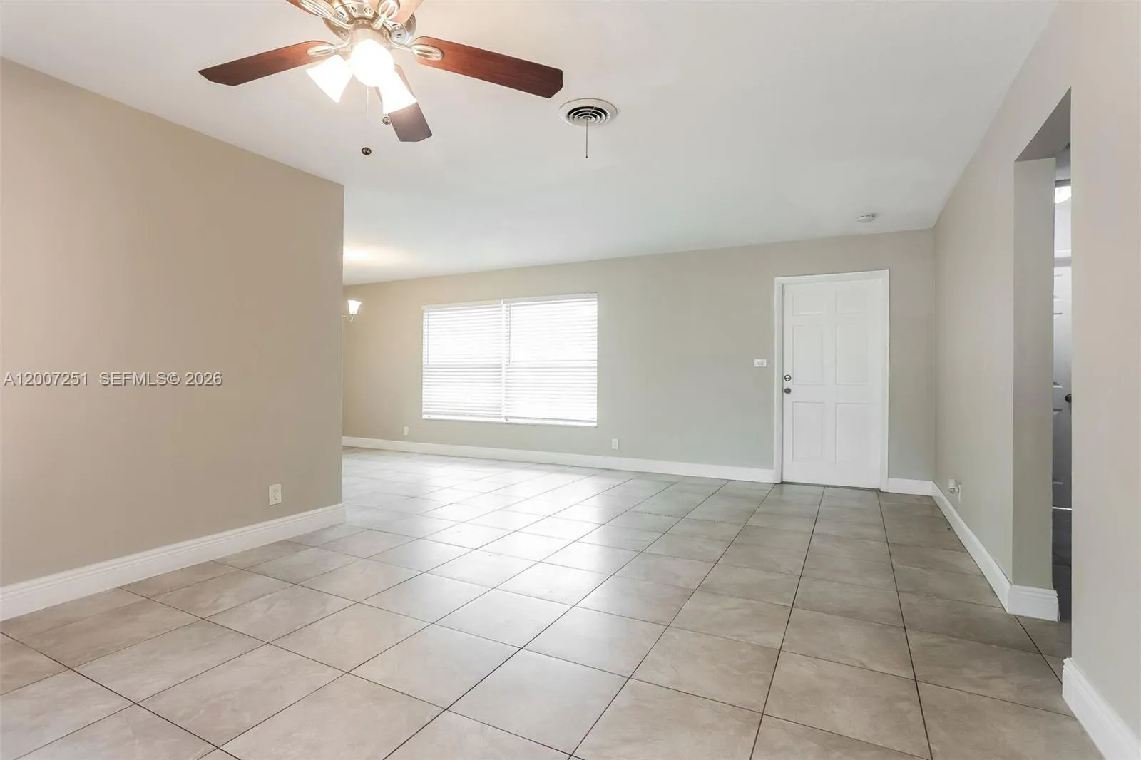 2720 SW 18th St, Fort Lauderdale FL 33312