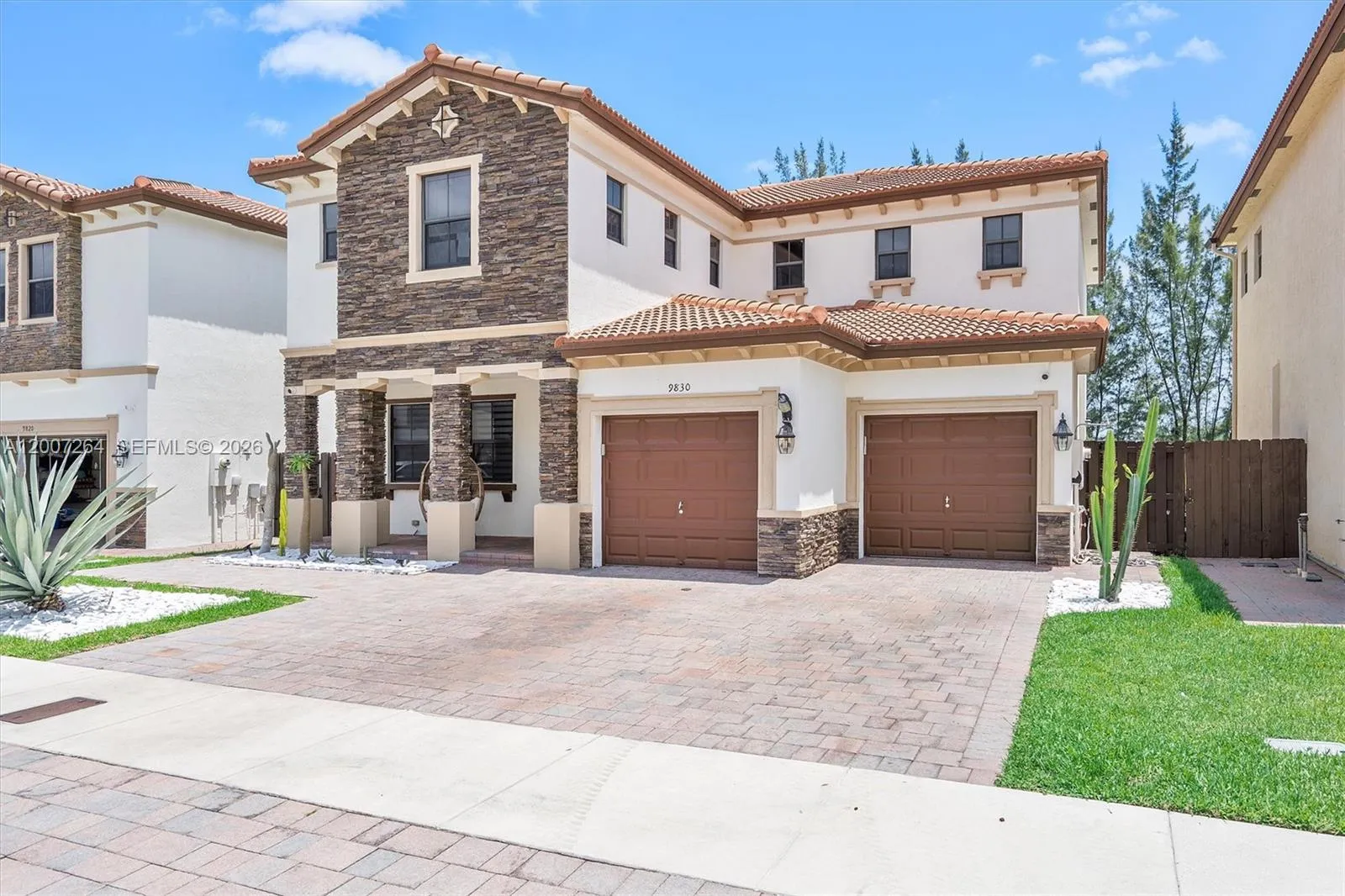 9830 NW 86 TER, Doral FL 33178