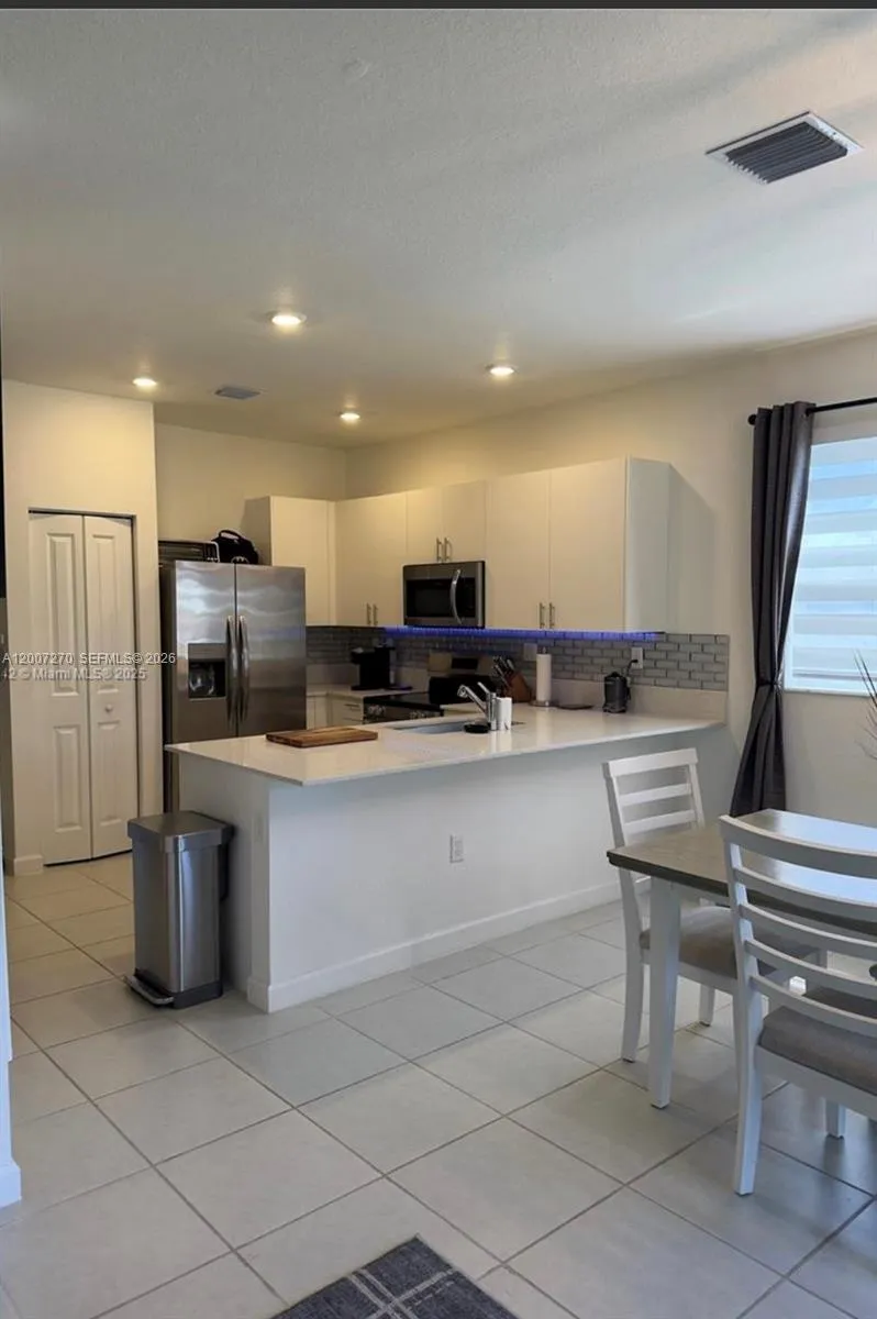 16220 SW 288th Ter, Homestead FL 33033