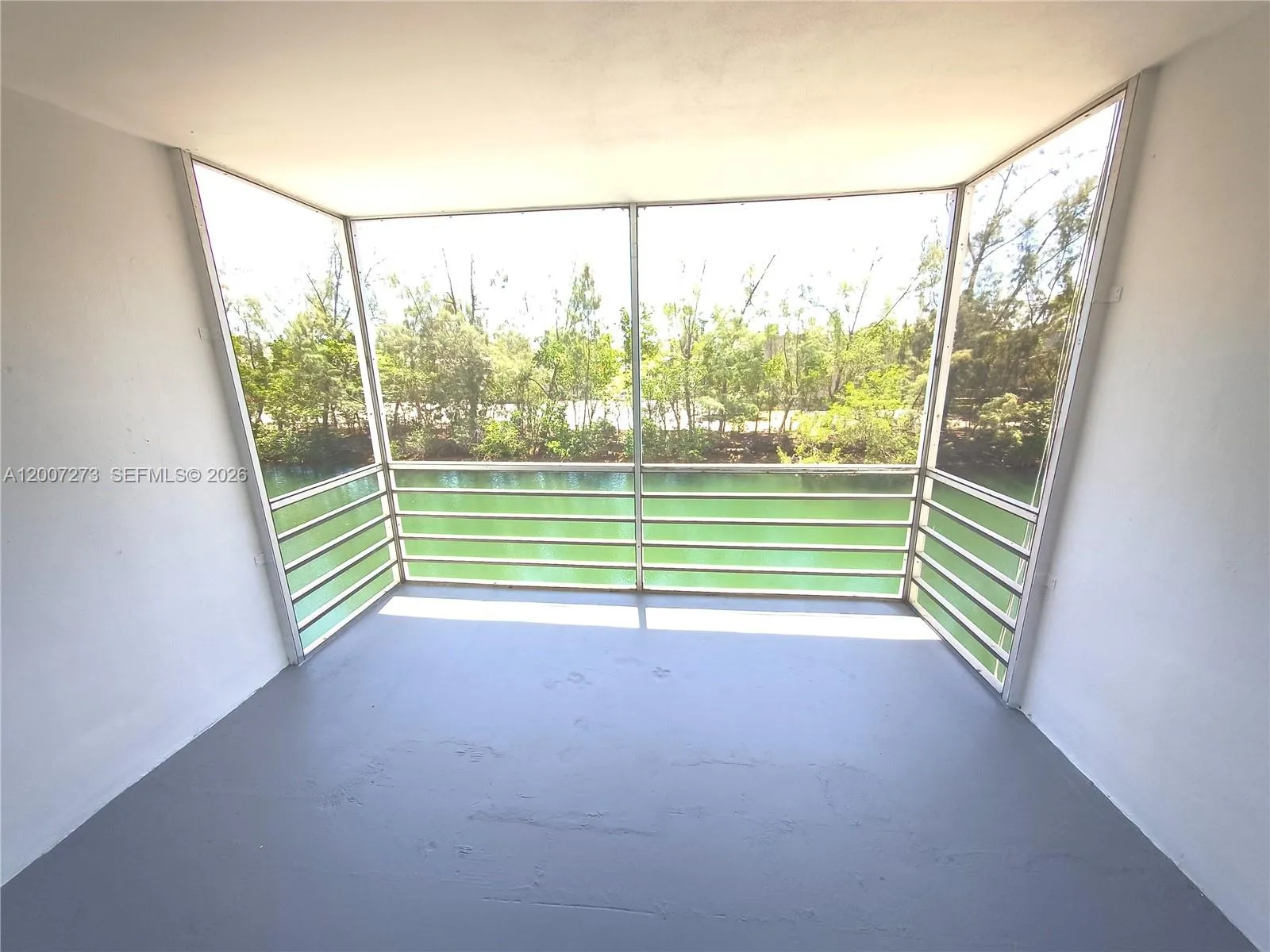 3660 NE 166th St # 302, North Miami Beach FL 33160