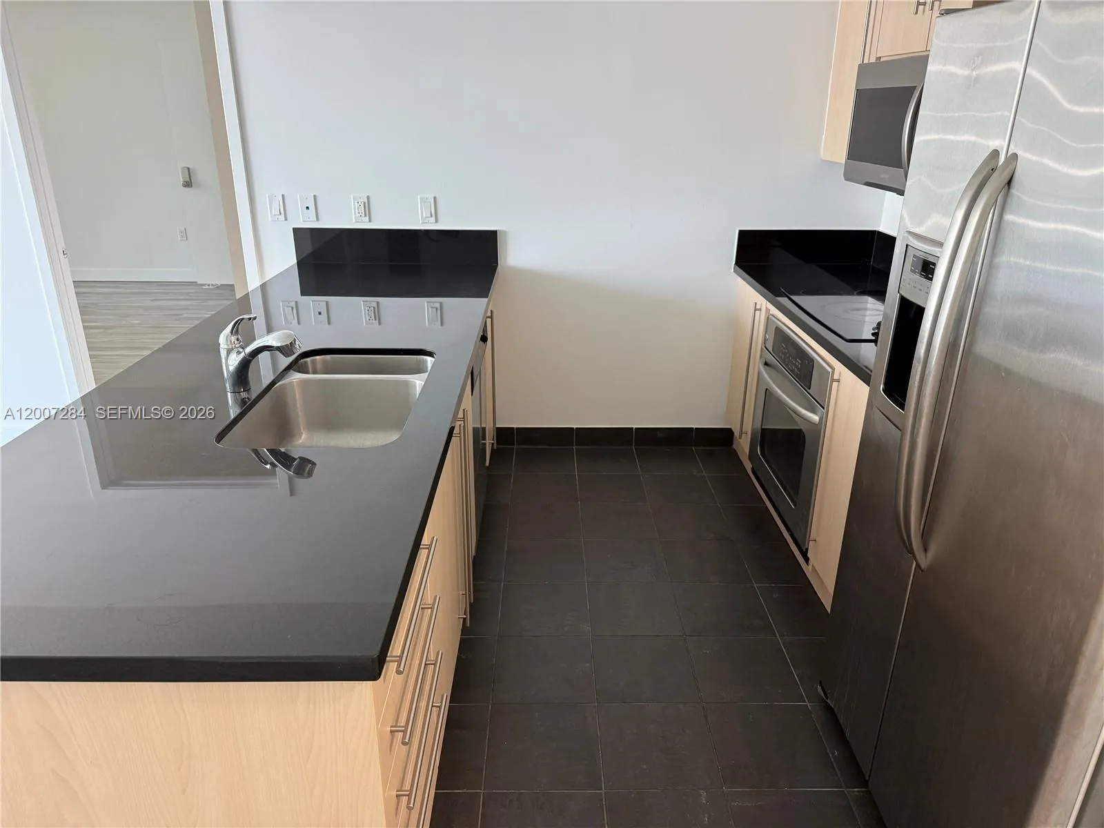 79 SW 12th St, Miami FL 33130