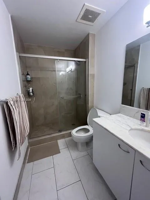 133 NE 2nd Ave # 1112, Miami FL 33132