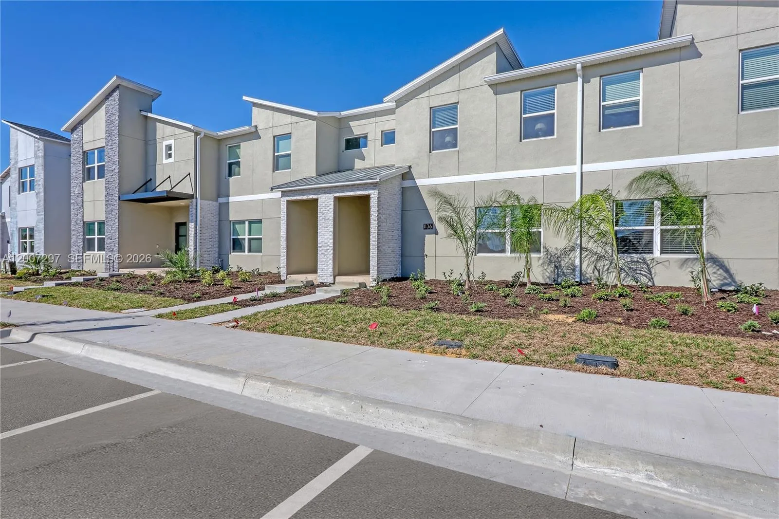 1136 Kingsbarn St, Davenport FL 33896