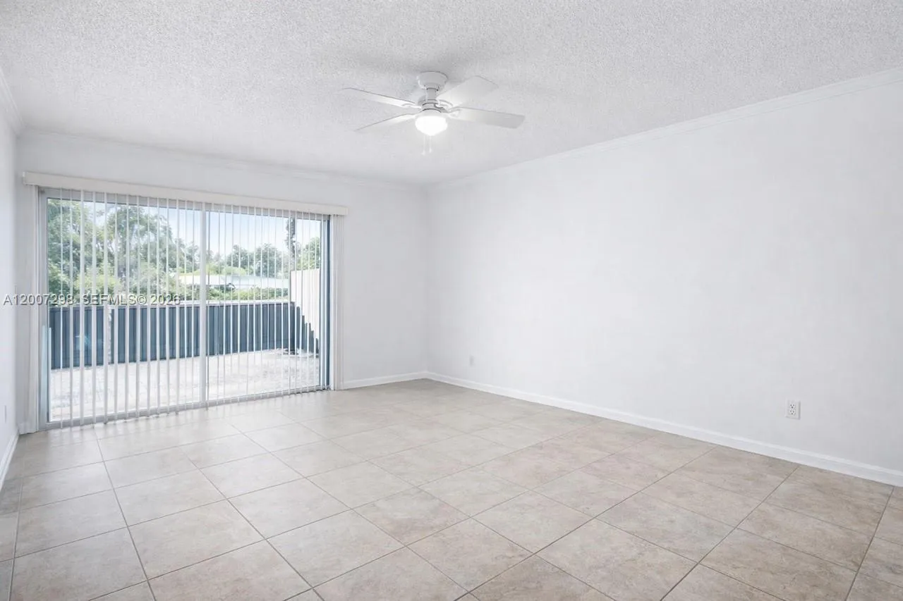 6713 SW 112th Ct # 0, Miami FL 33173