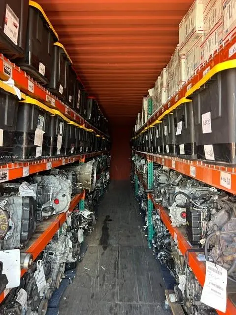 NW 47th St, Miami FL 33142