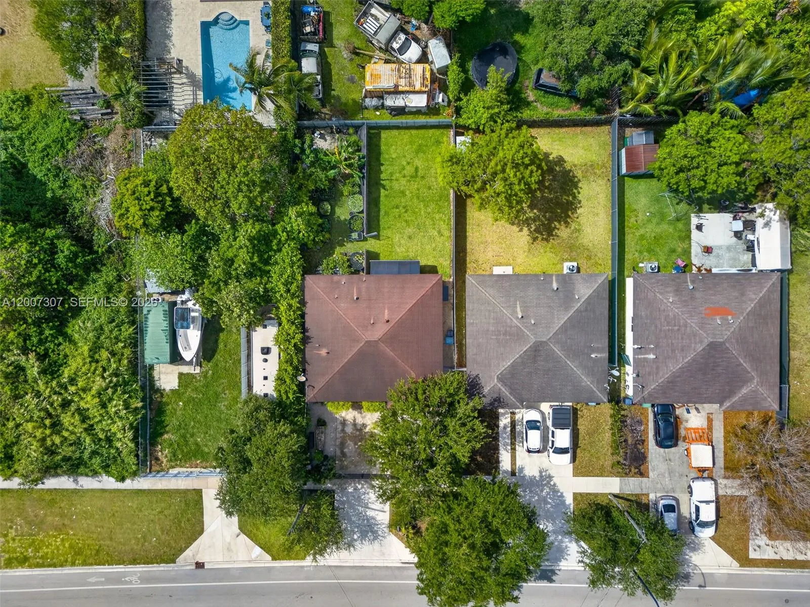 12310 SW 216th St, Miami FL 33170