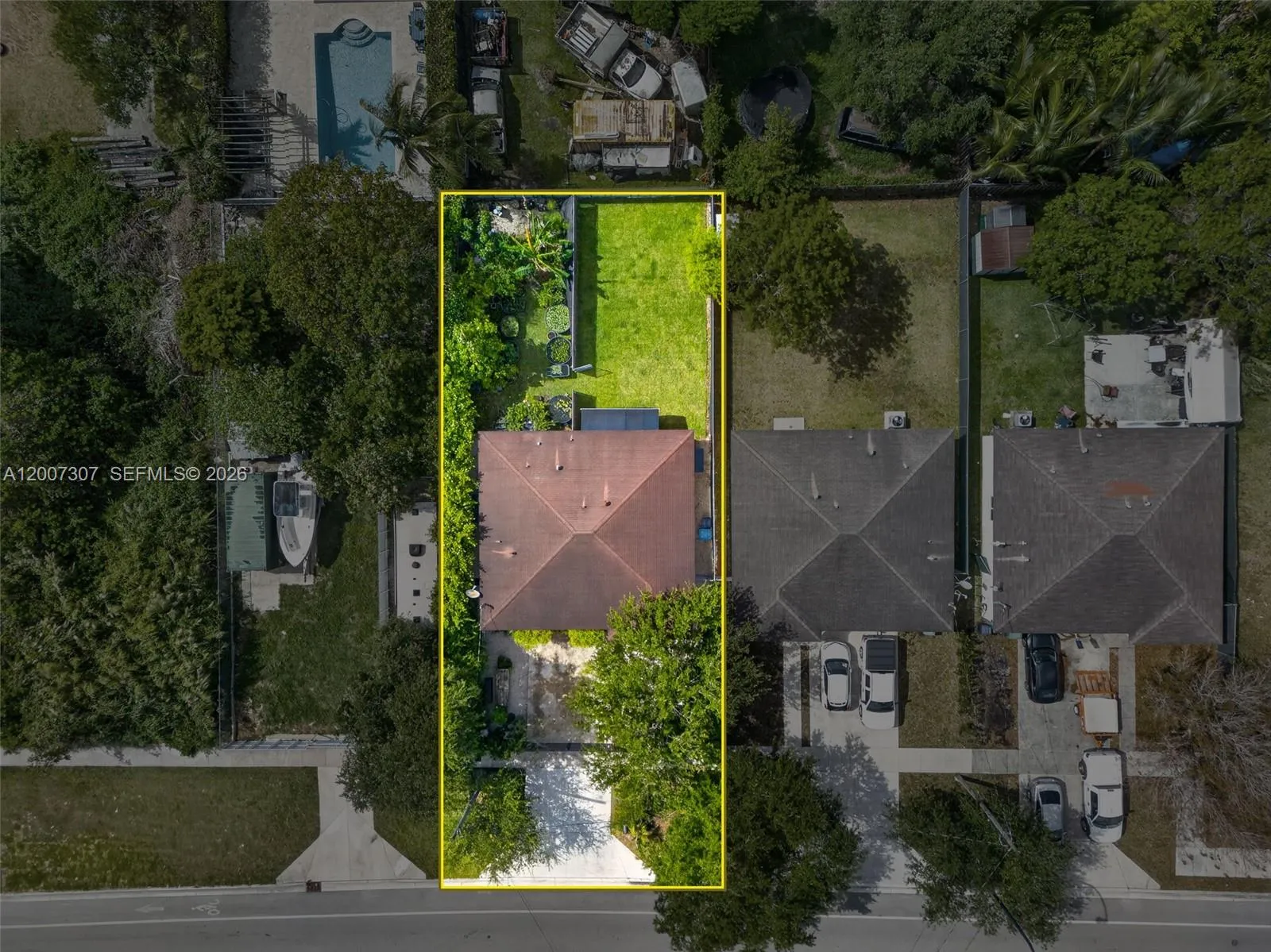 12310 SW 216th St, Miami FL 33170