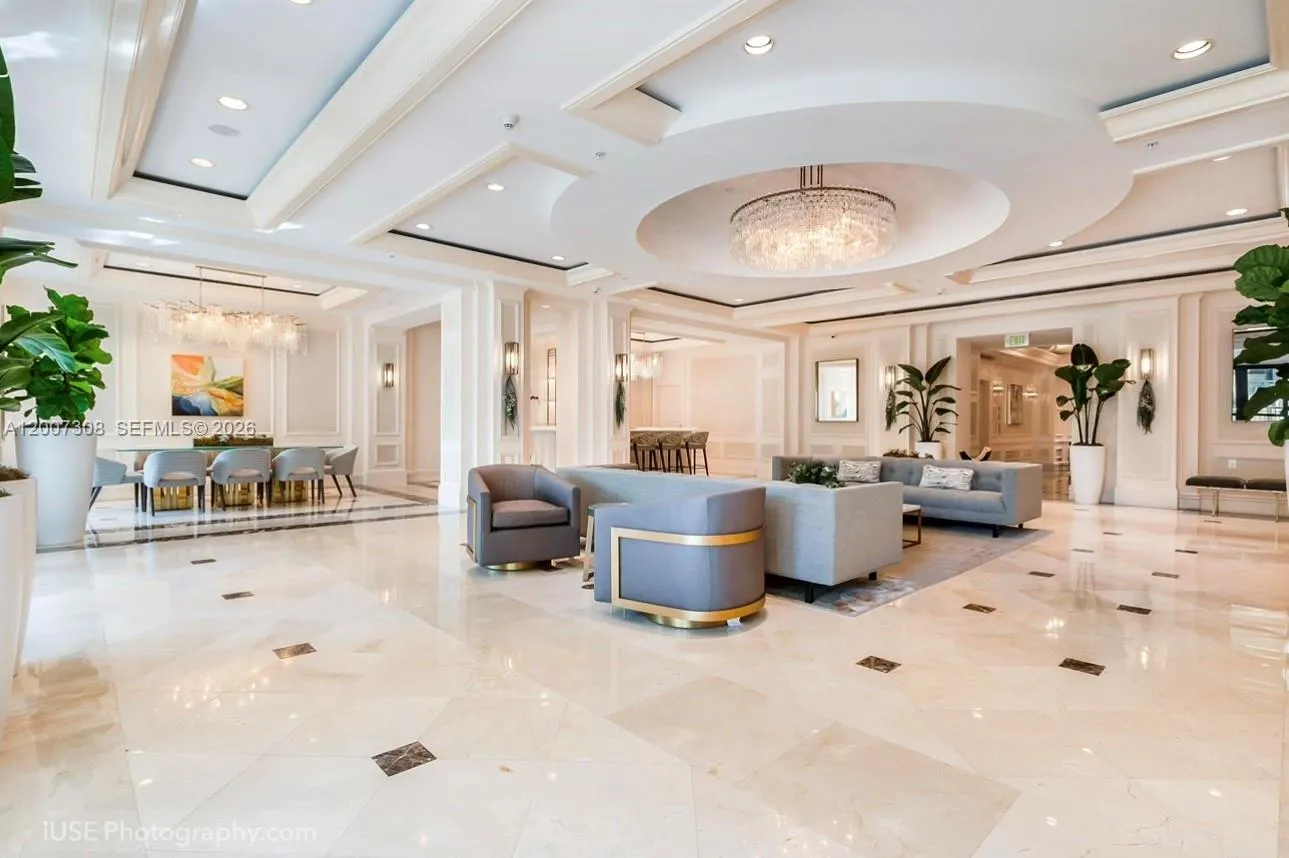 3400 SW 27th Ave # 805, Coconut Grove FL 33133