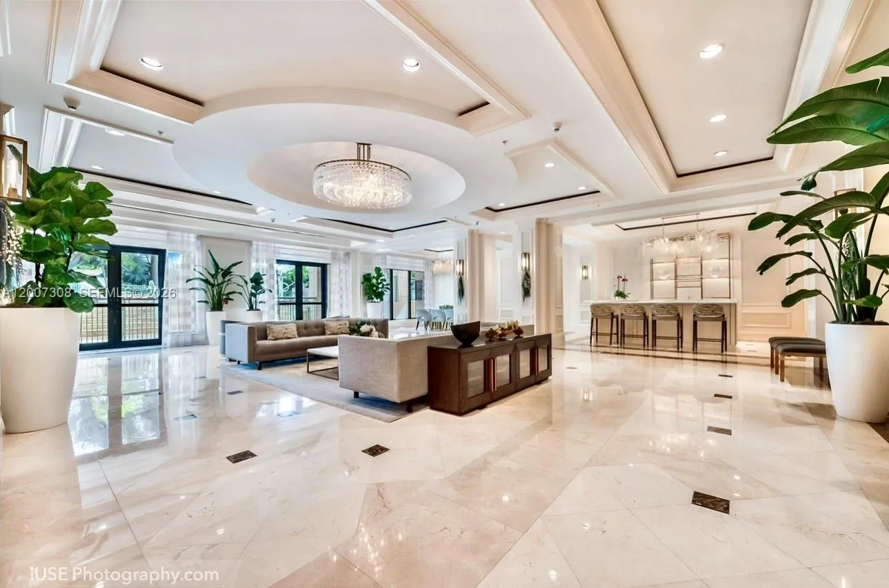 3400 SW 27th Ave # 805, Coconut Grove FL 33133