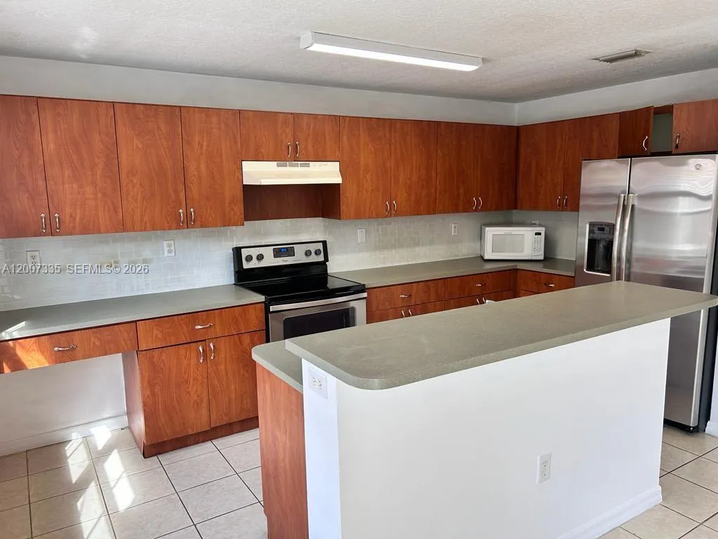 15226 SW 30th Terrace, Miami FL 33185