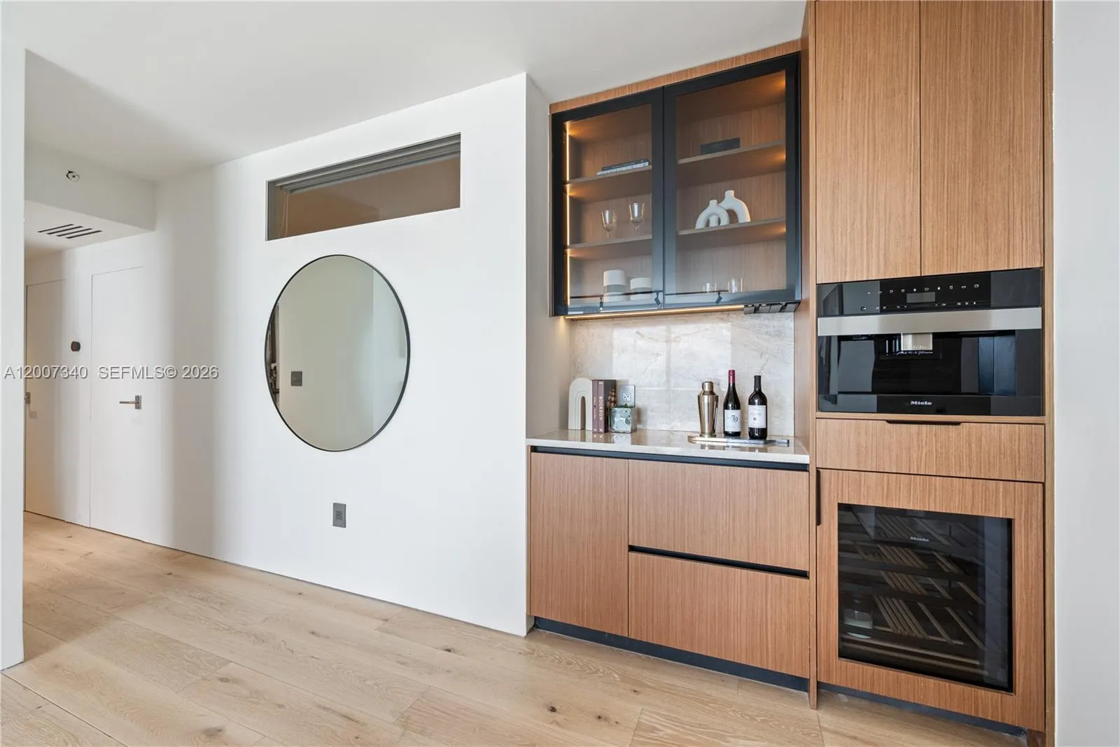 6365 Collins Ave # 3904, Miami Beach FL 33141