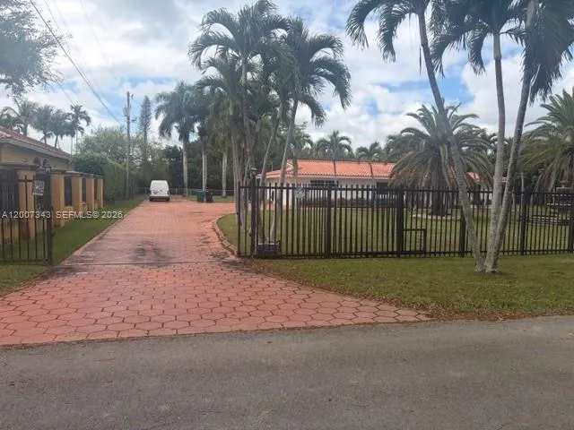 7090 SW 62nd St # 0, Miami FL 33143