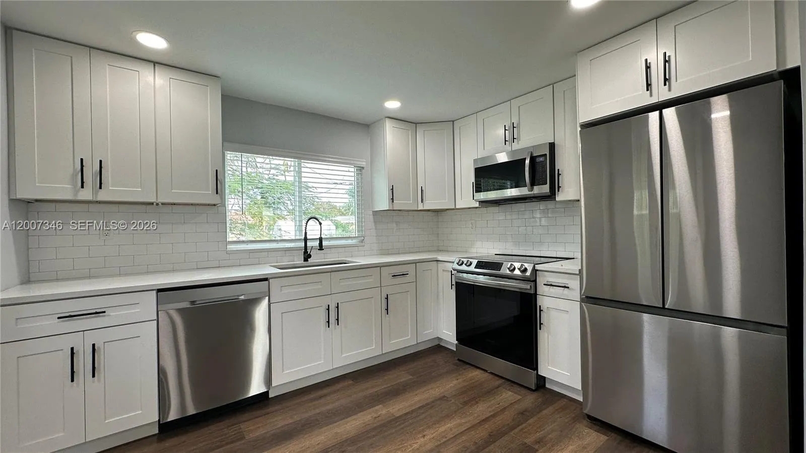 119 SW 8th Ave, Boynton Beach FL 33435