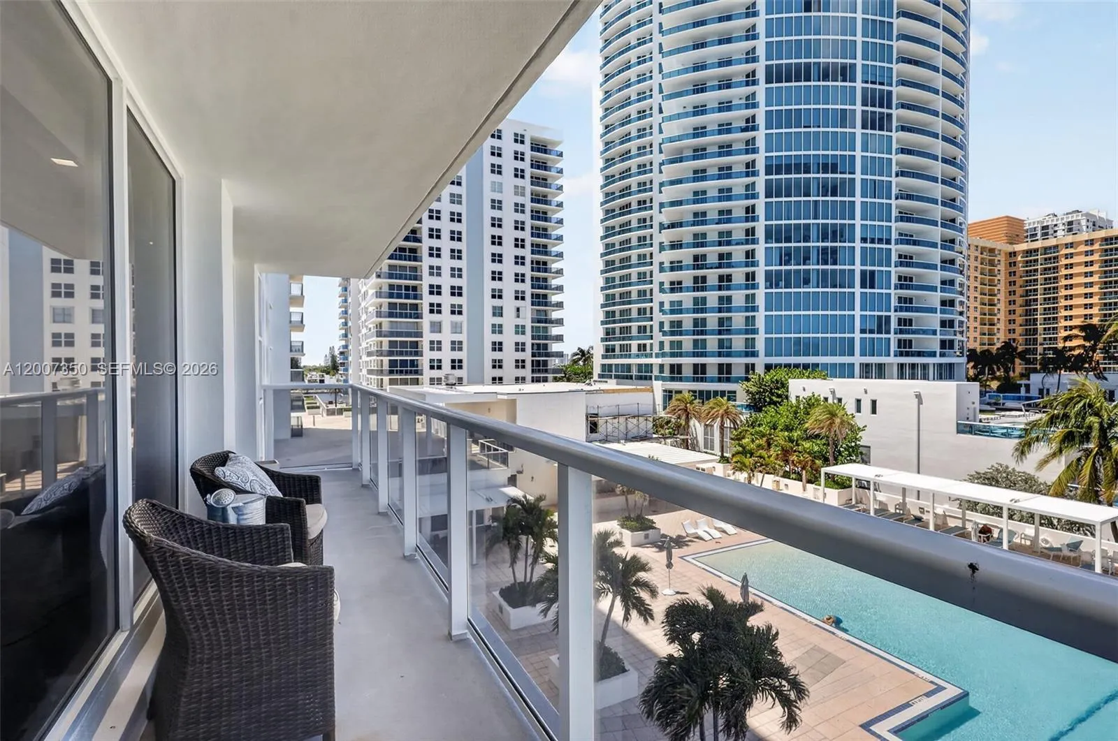 2751 S Ocean Dr # 504S, Hollywood FL 33019