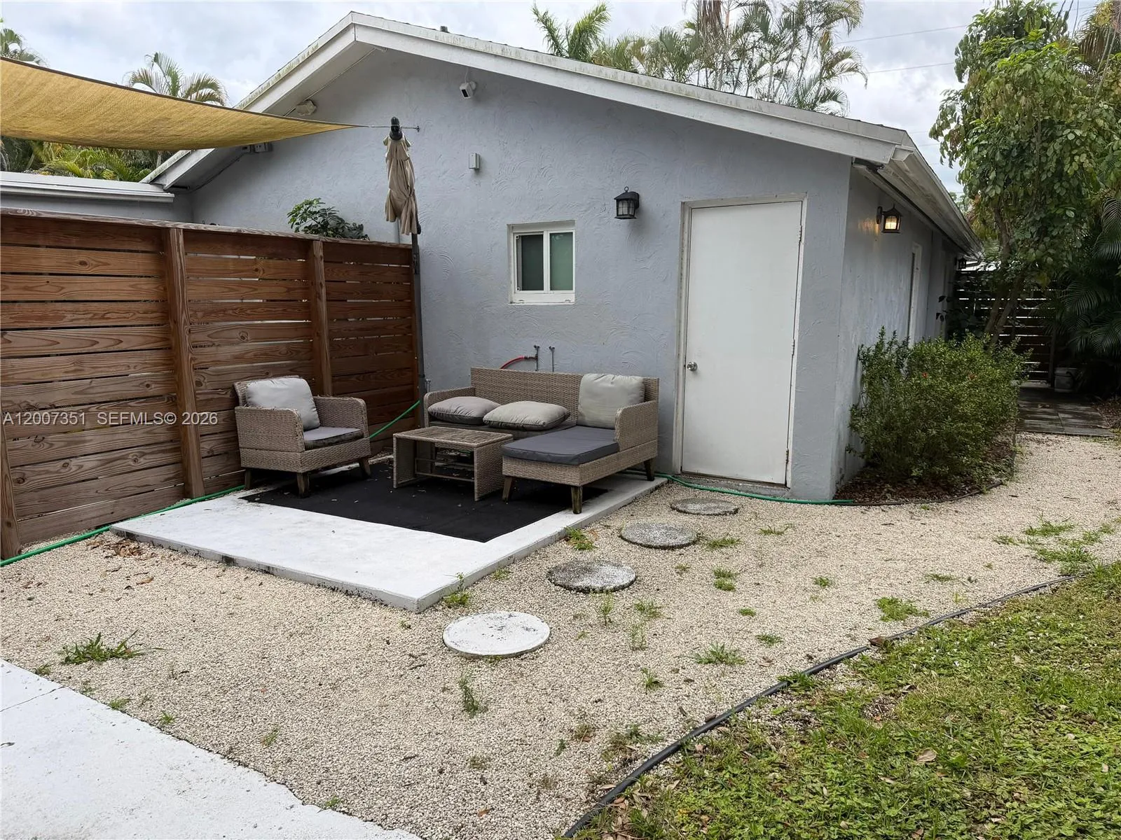 1823 SW 22nd St, Fort Lauderdale FL 33315