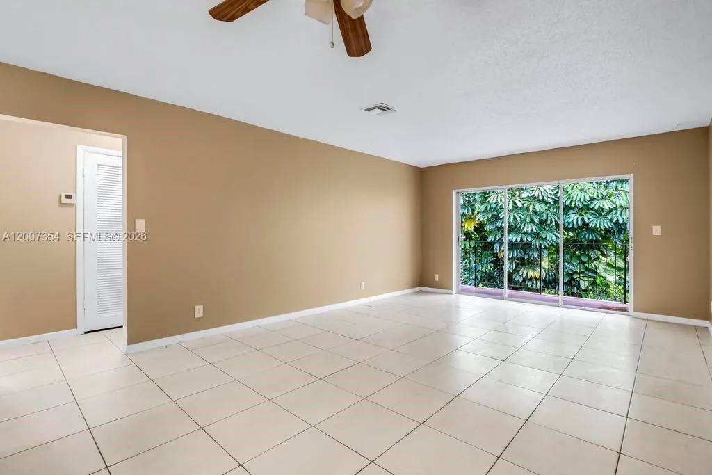 3100 Coral Springs Dr # 2H, Coral Springs FL 33065