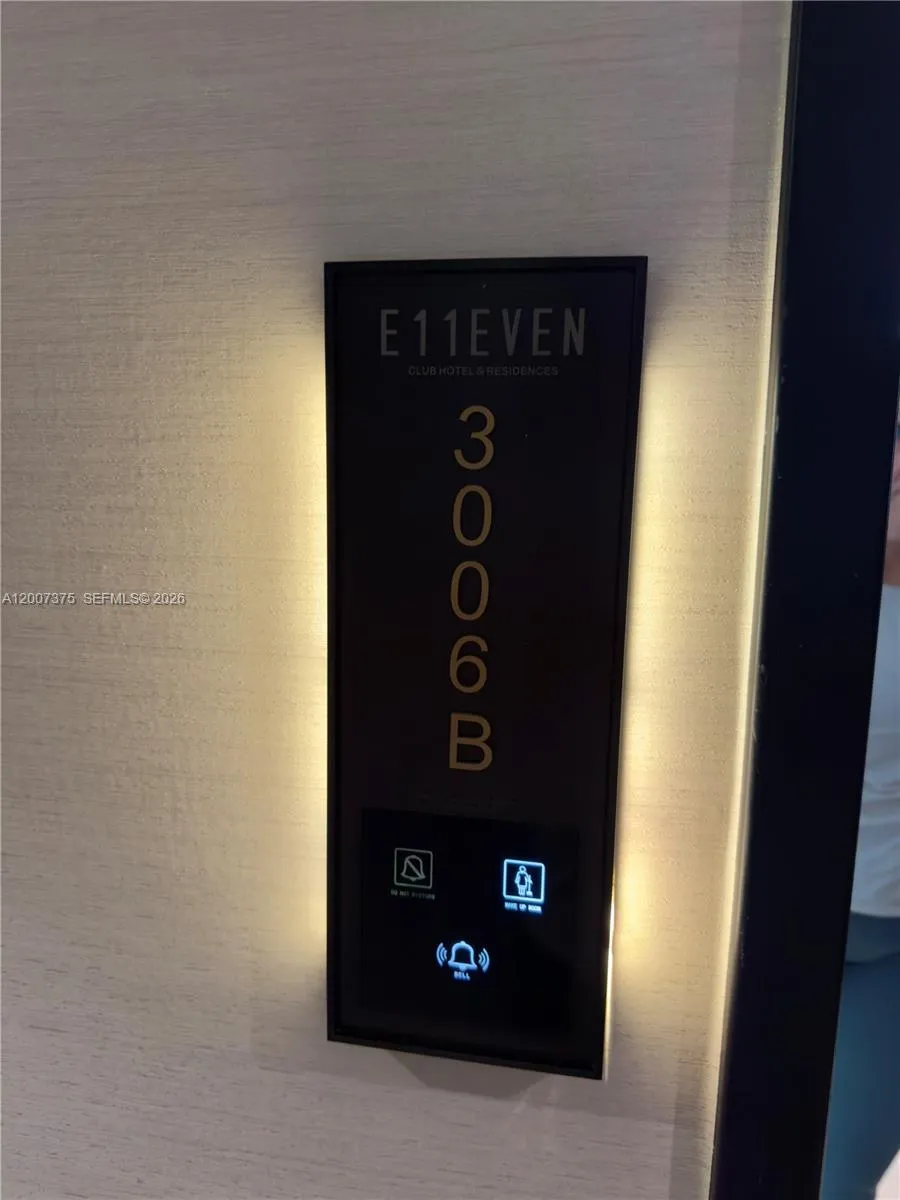 20 NE 11th St # 3006B, Miami FL 33132