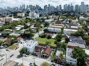 for sale at 315 SW 10th Ave, Miami FL 33130