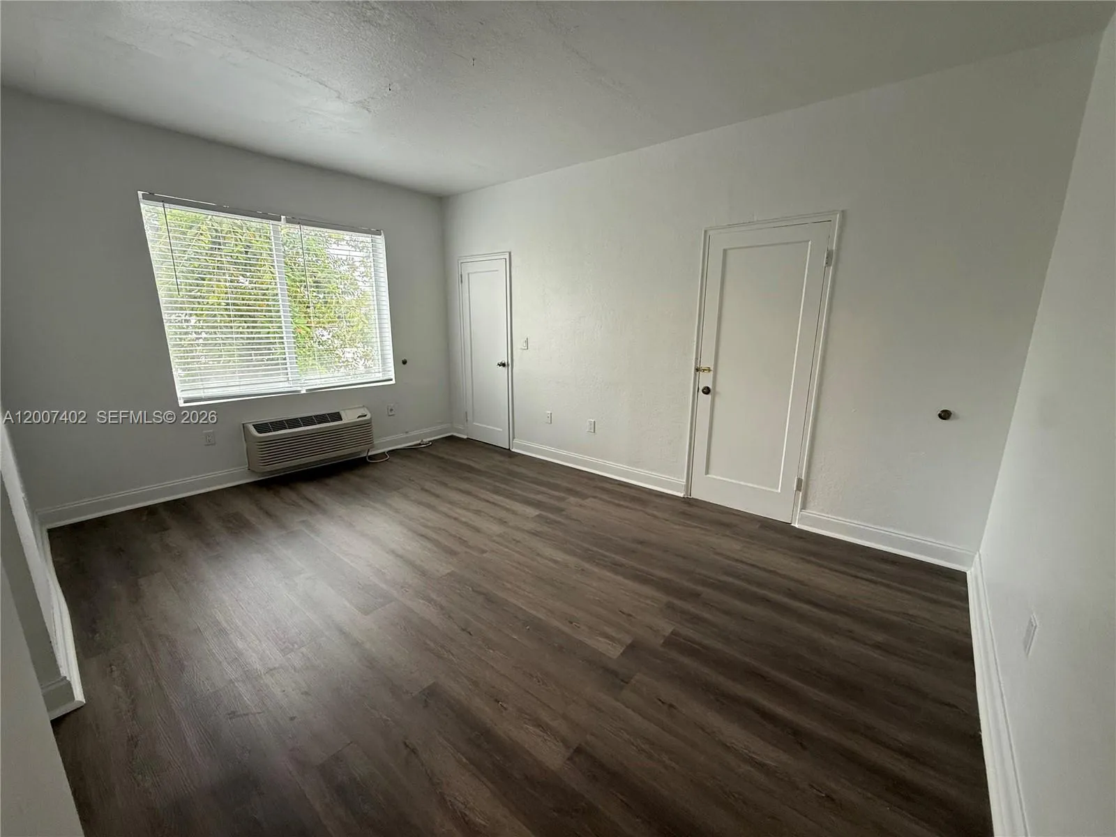 320 80th St # 16, Miami Beach FL 33141