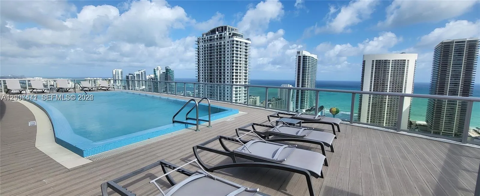 2602 E Hallandale Beach Blvd # R306, Hallandale Beach FL 33009