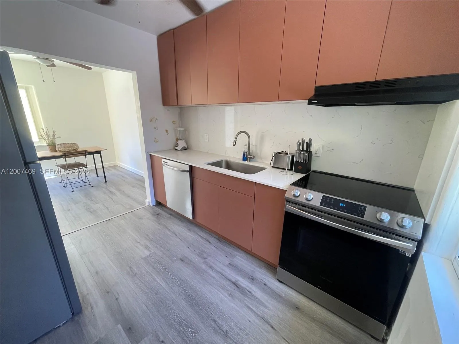 401 NE 14th Ave # C, Fort Lauderdale FL 33301