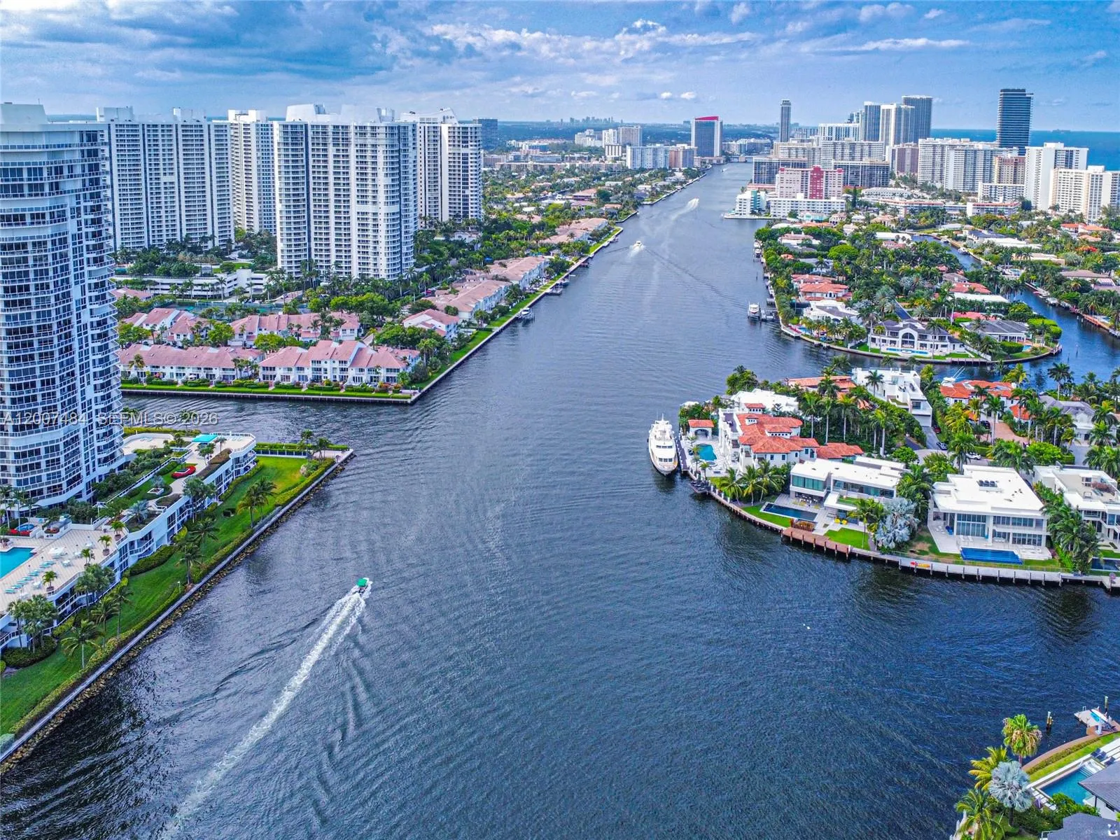 20505 E Country Club Dr # 931, Aventura FL 33180