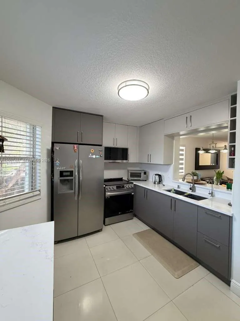 7265 NW 173rd Dr # 7, Hialeah FL 33015