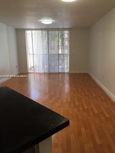 8205 Lake Dr # 204, Doral FL 33166