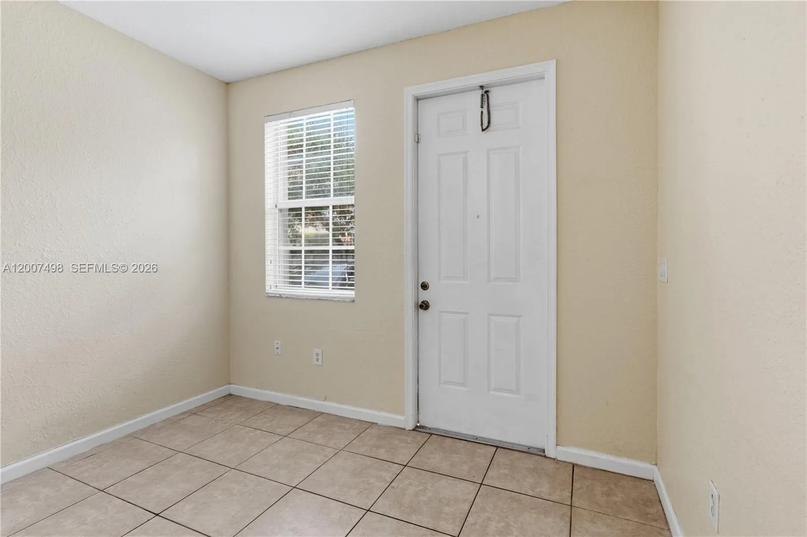 3166 NE 11th St, Homestead FL 33033