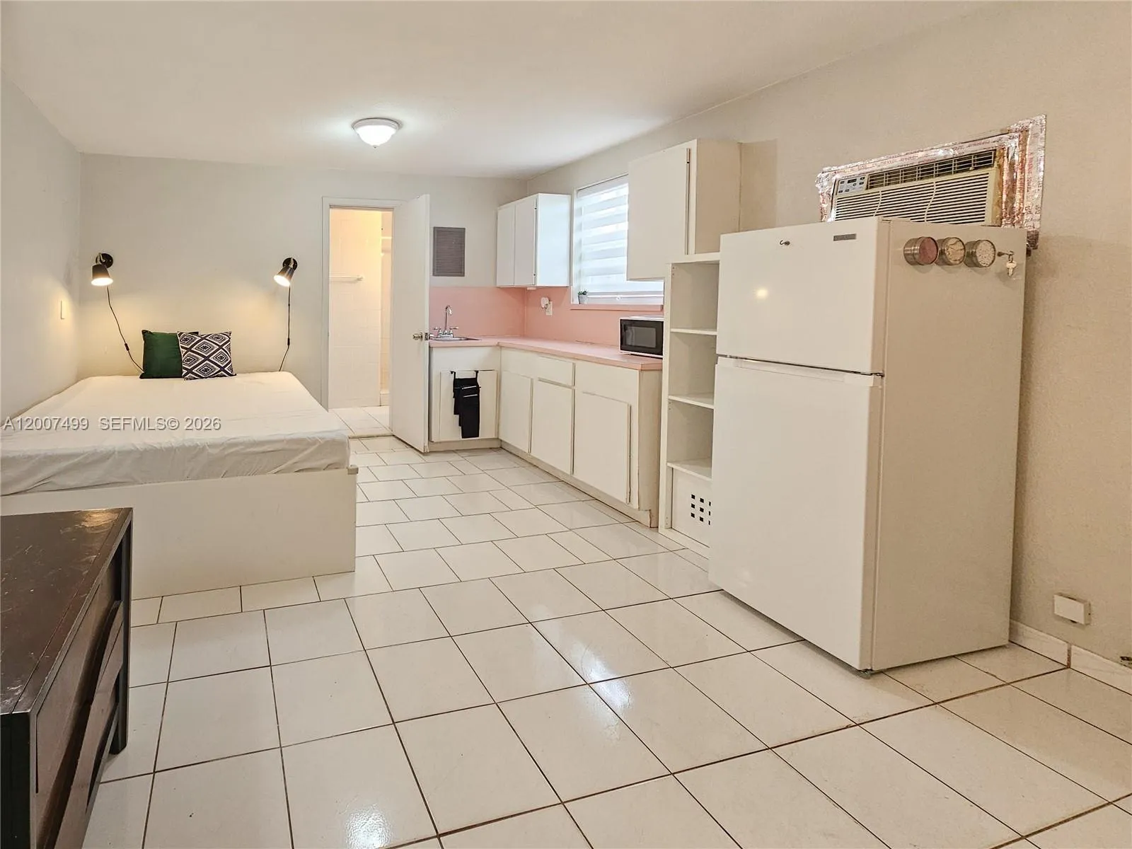 54 SW 24th Rd, Miami FL 33129