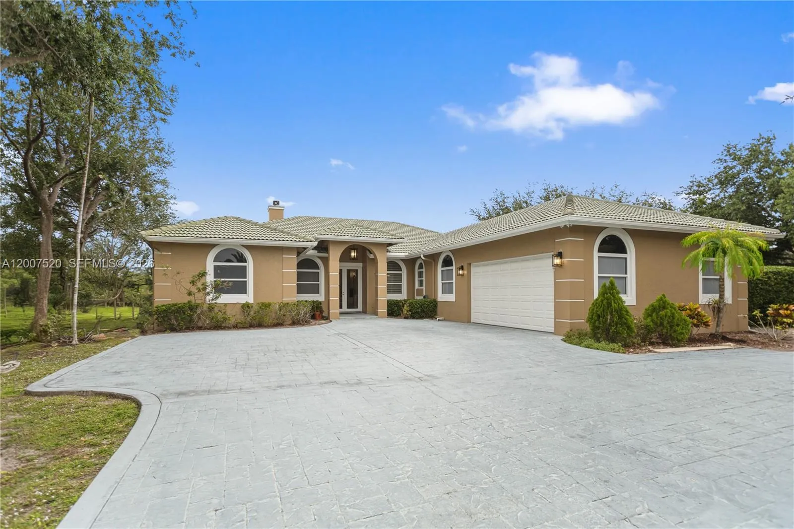 12343 NW 19th St, Plantation FL 33323