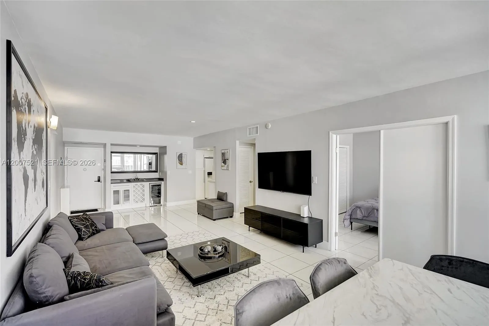 3725 S Ocean Dr # 1519, Hollywood FL 33019