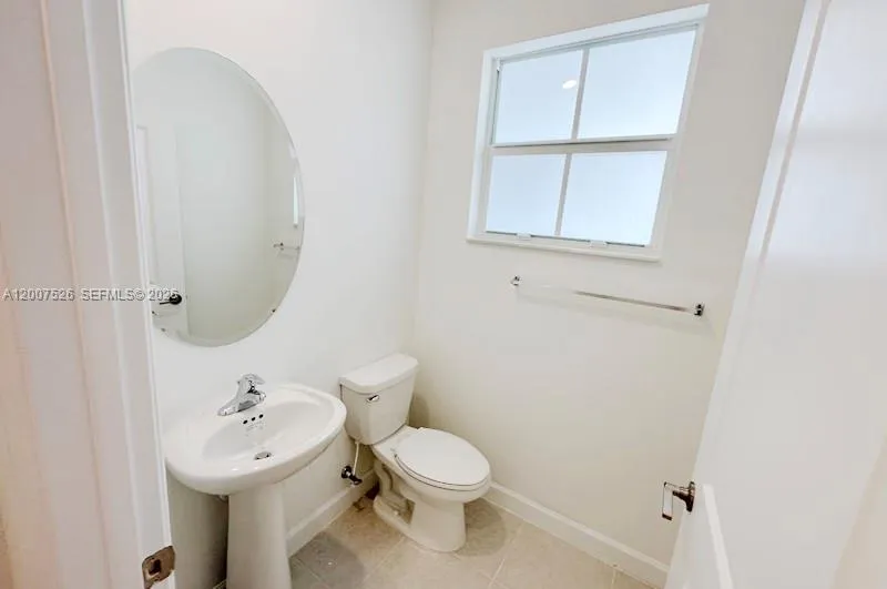 12428 NW 23rd Ct, Miami FL 33167